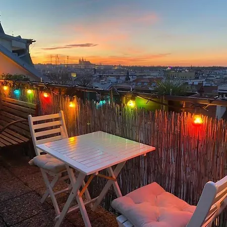Luxury 72 Meters Penthouse Panoramic View Praga